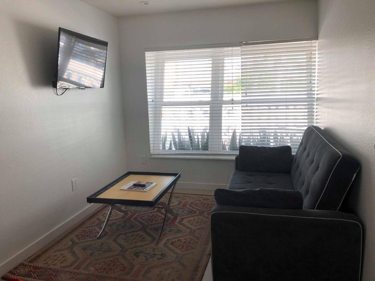 Captiva Beach Hotel